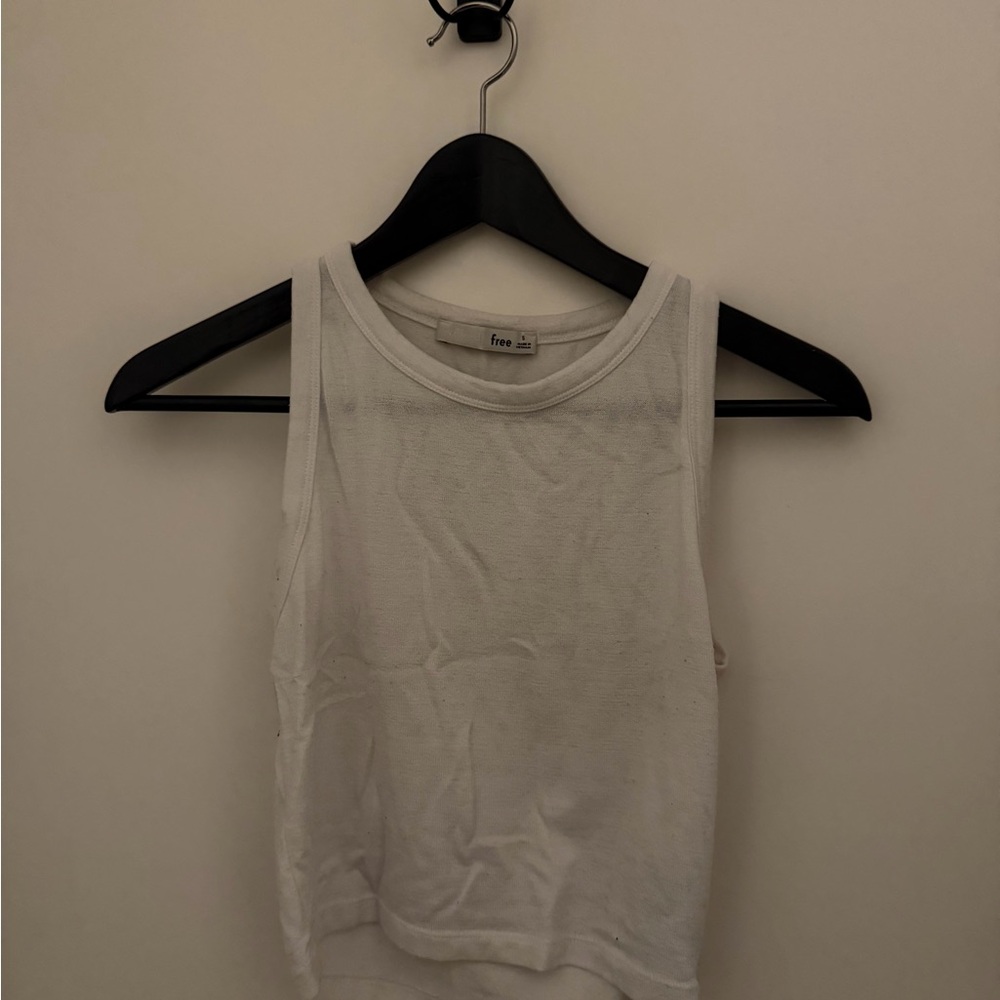 Free with Purchase ‼️ Wilfred Classic White Tank Top